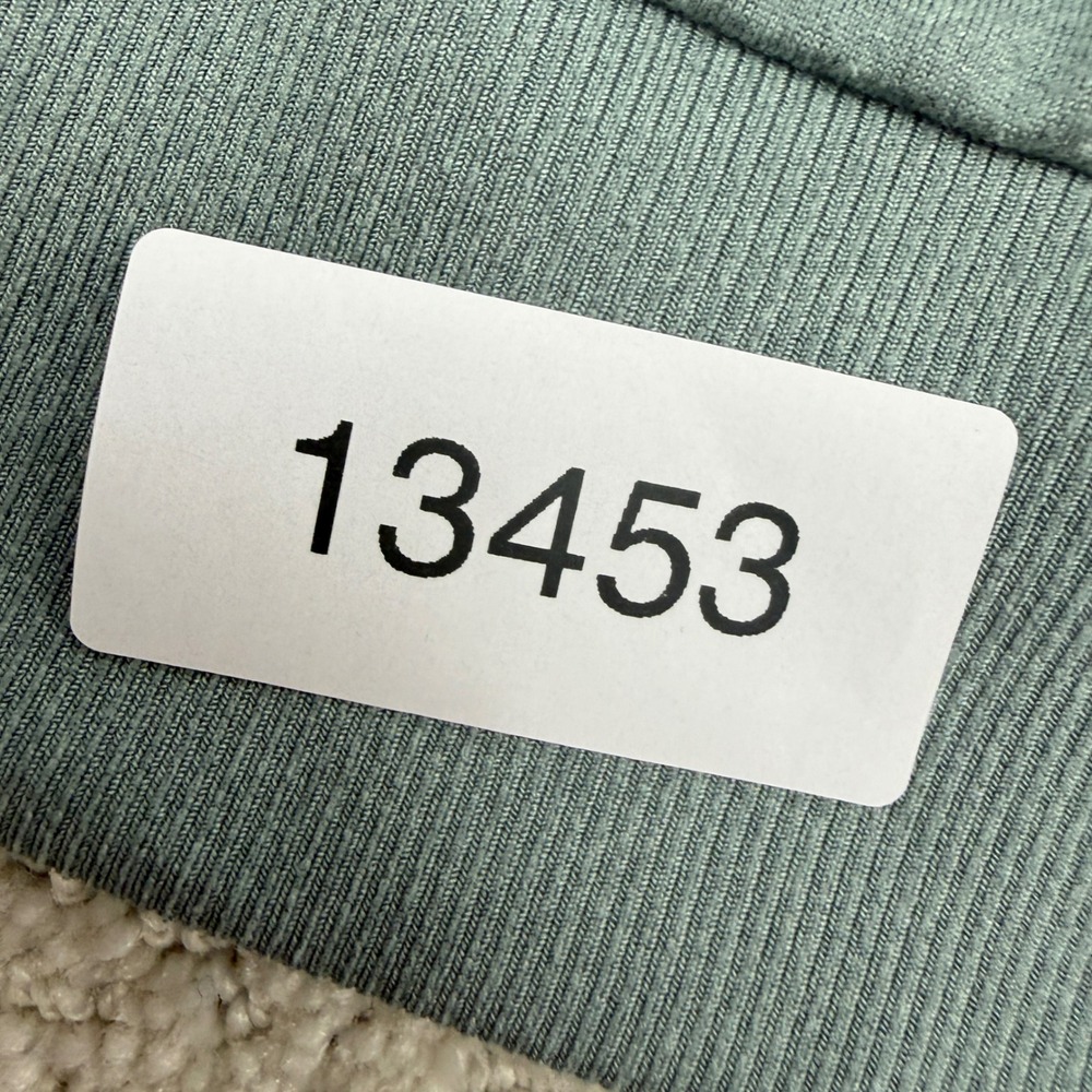 Vuori Halo Modern Crew Pullover Women Size S Sage Green Heather VW241 Sweatshirt - Picture 9 of 9